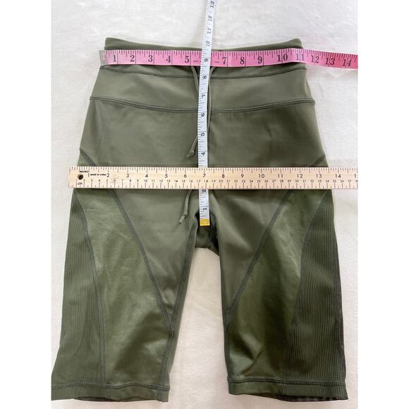 Free People Movement Womens XS Bike Shorts Olive Green Athleisure Sporty Gym - Picture 7 of 8